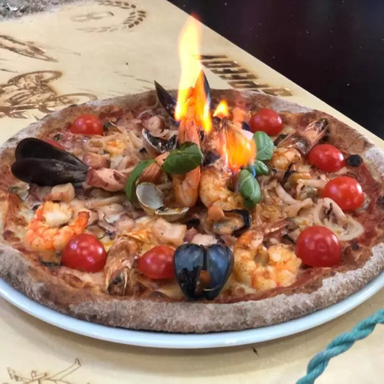 Siamo in Due Clicou encontrou 12 768x768